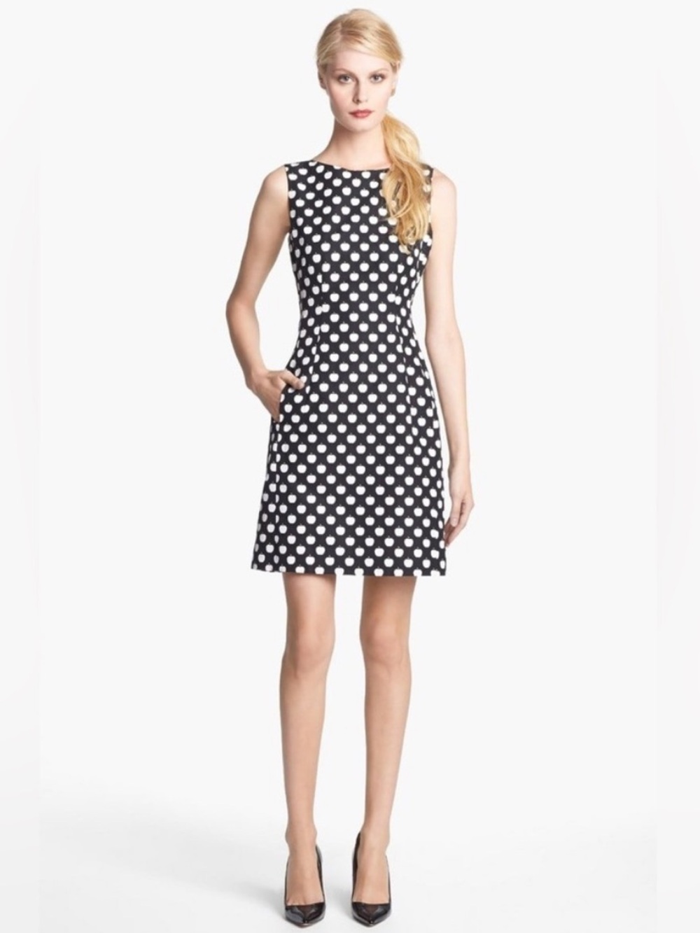 Kate Spade ♠️ Black with White Apple 🍎 Print Sleeveless Dress